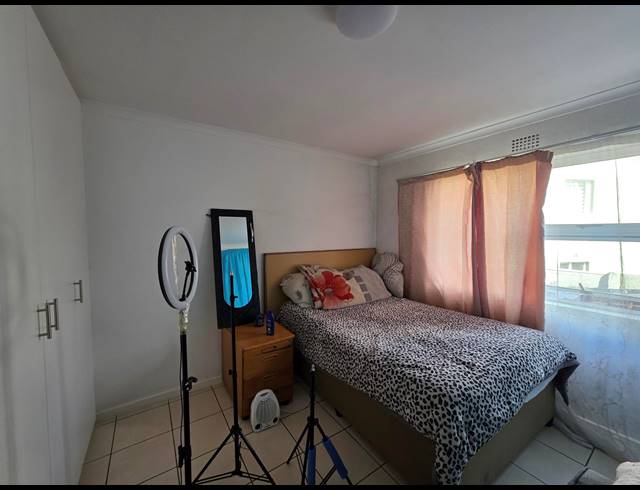 2 BEDROOM APARTMENT FOR SALE IN DELRO PARK
